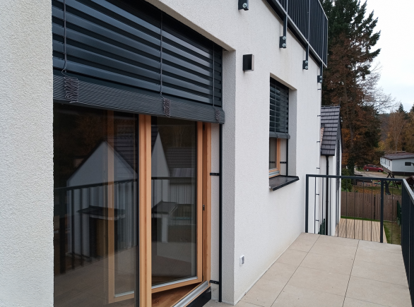 Hliníkové venkovní žaluzie z–90